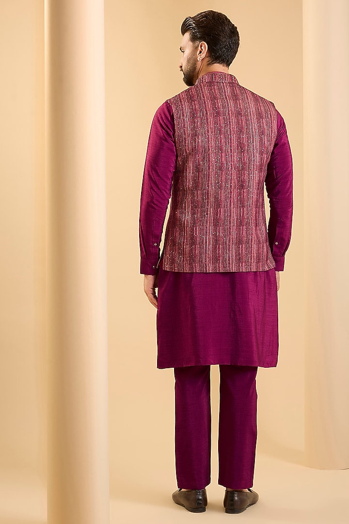 Dark Pink Silk Bundi Jacket Set by SAMMOHAN at Pernia's Pop Up Shop