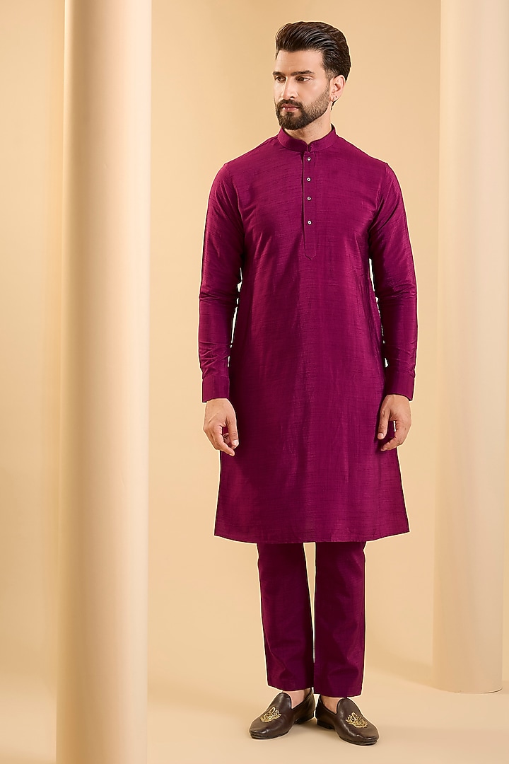 Dark Pink Silk Bundi Jacket Set by SAMMOHAN at Pernia's Pop Up Shop