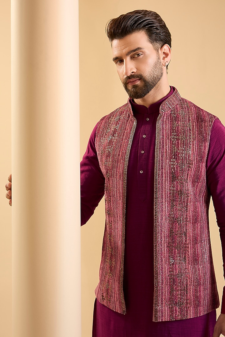 Dark Pink Silk Bundi Jacket Set by SAMMOHAN at Pernia's Pop Up Shop