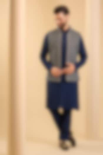 Navy Blue Silk Bundi Jacket Set by SAMMOHAN at Pernia's Pop Up Shop
