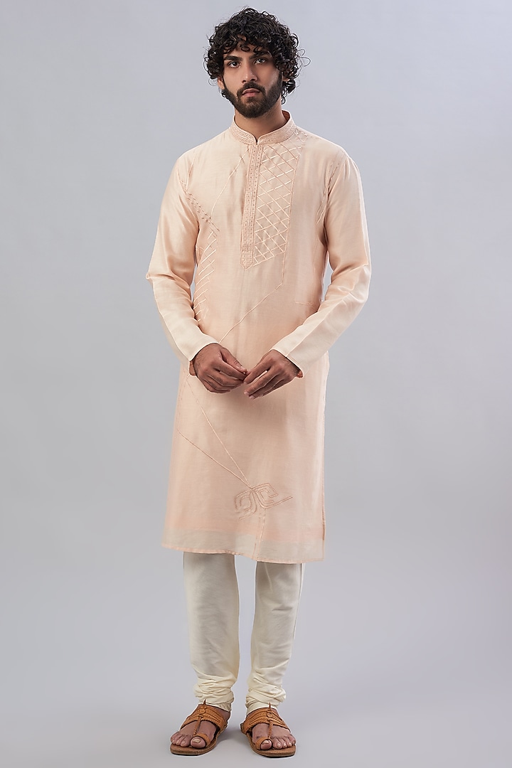 Peach Pure Chanderi Thread Embroidered Kurta Set by ALOUKIK at Pernia's Pop Up Shop