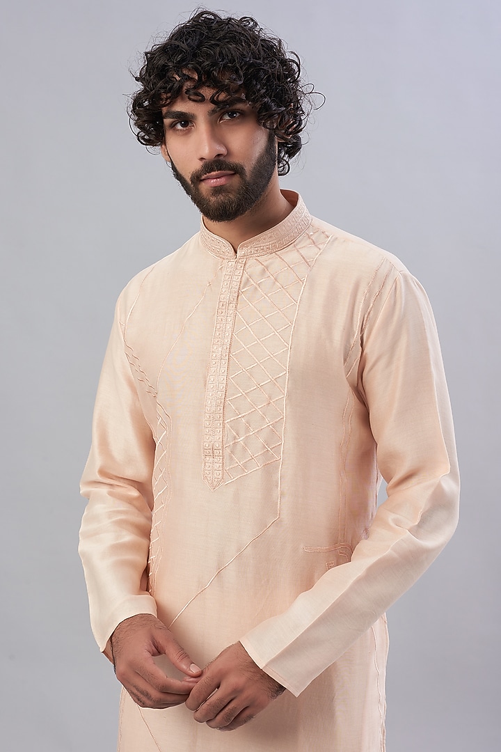 Peach Pure Chanderi Thread Embroidered Kurta Set by ALOUKIK at Pernia's Pop Up Shop