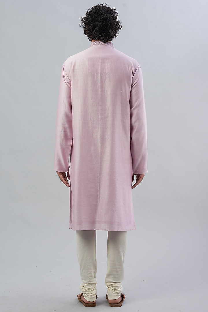Onion Pink Chanderi Kurta Set by ALOUKIK at Pernia's Pop Up Shop