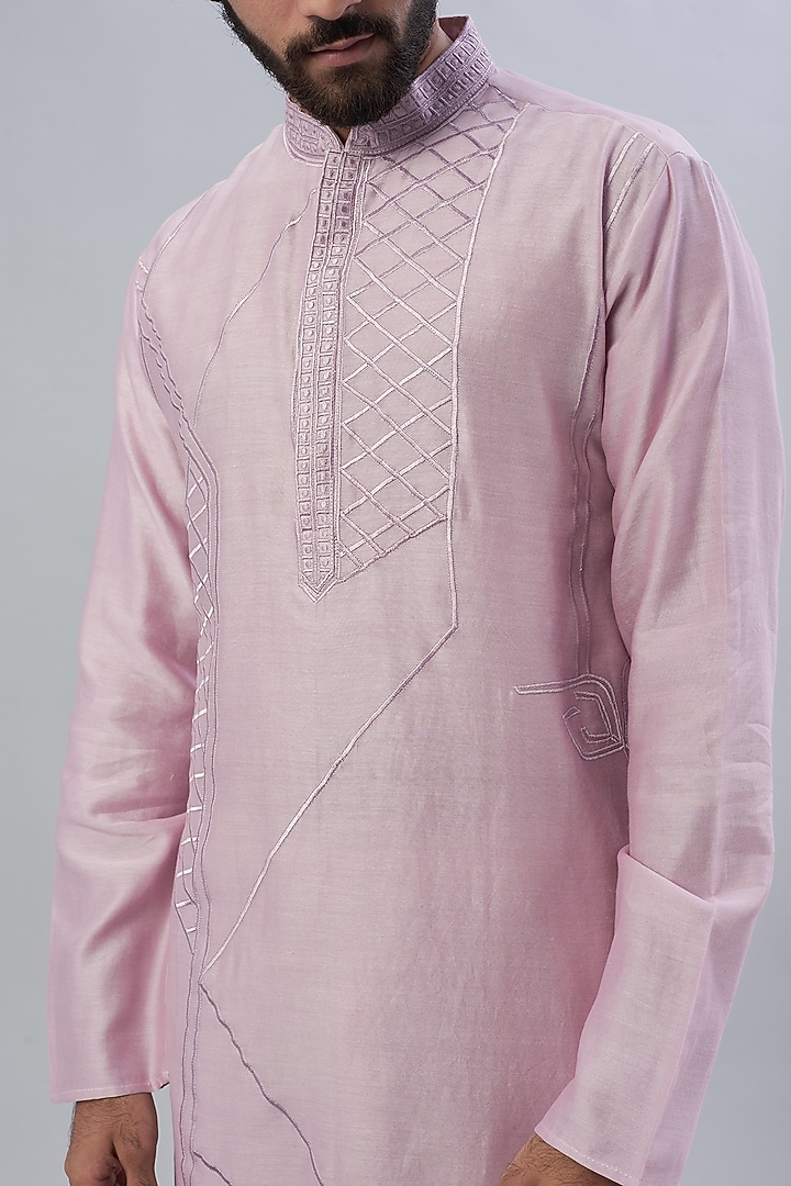 Onion Pink Chanderi Kurta Set by ALOUKIK at Pernia's Pop Up Shop