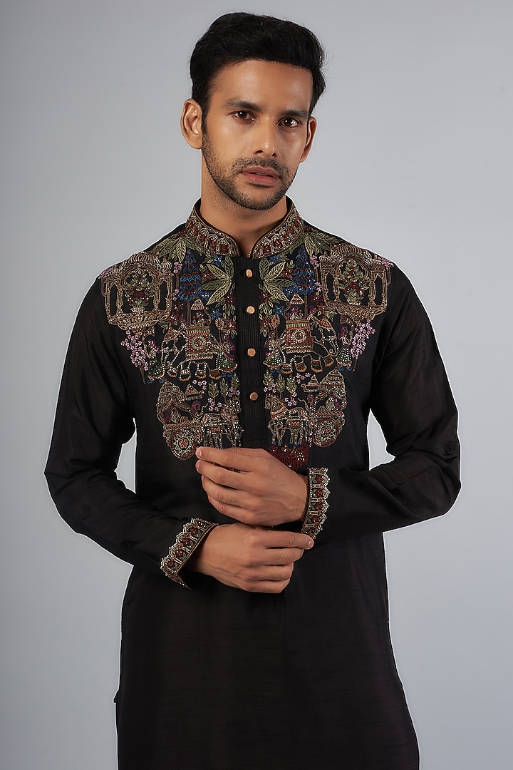Black Tussar Resham Embroidered Kurta Set by SAMMOHAN at Pernia's Pop Up Shop