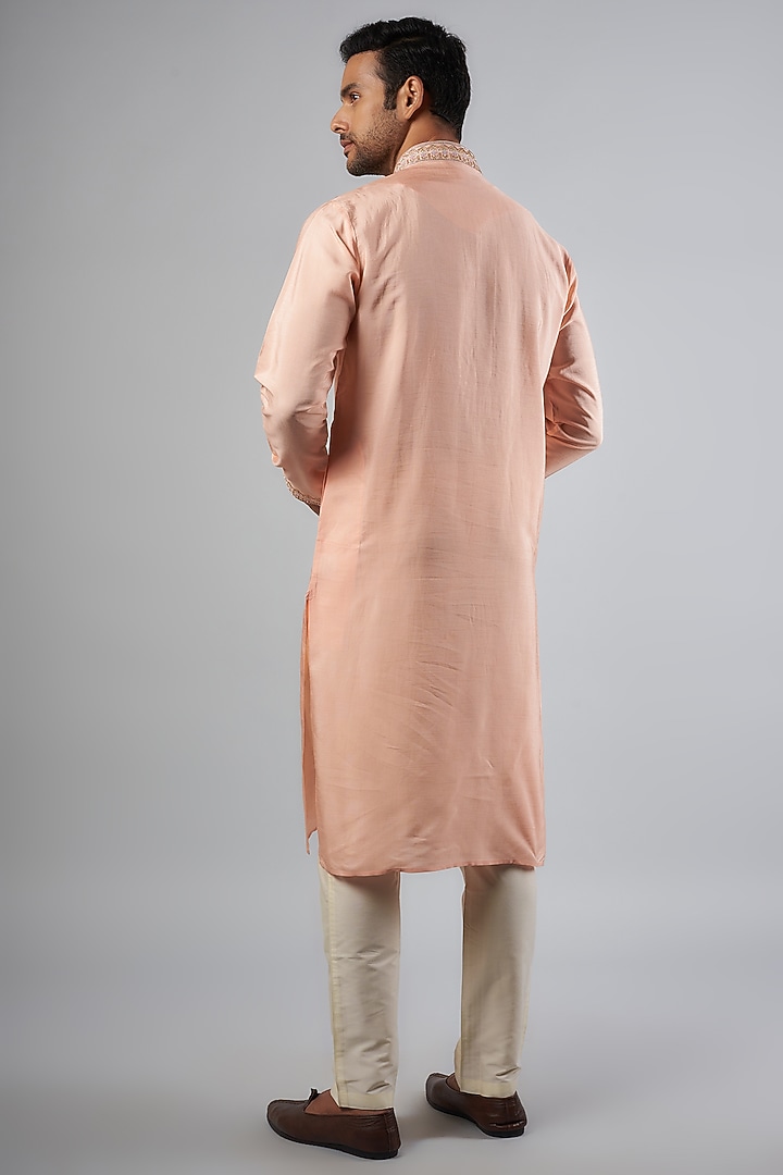 Peach Tussar Machine Embroidered Handcrafted Kurta Set by SAMMOHAN at Pernia's Pop Up Shop
