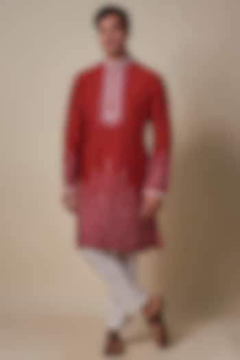 Red Bandhani Tussar Hand Embroidered Kurta Set by SAMMOHAN at Pernia's Pop Up Shop