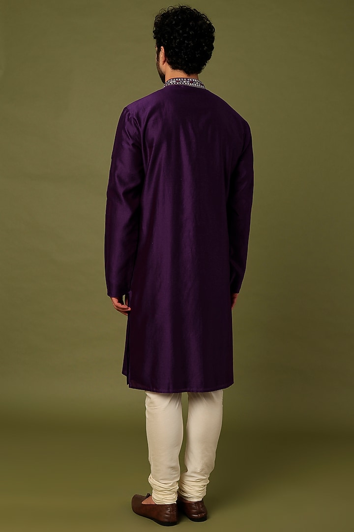 Purple Embroidered Kurta Set by ALOUKIK at Pernia's Pop Up Shop