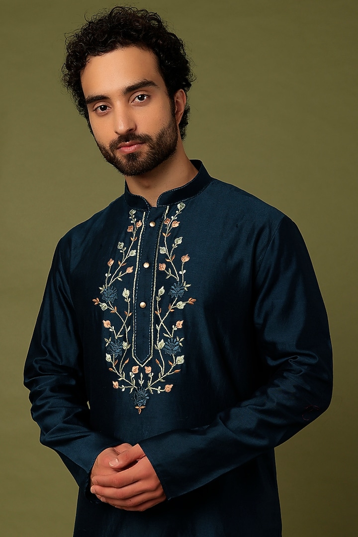 Blue Pure Chanderi Machine Thread Embroidered Kurta Set by ALOUKIK at Pernia's Pop Up Shop