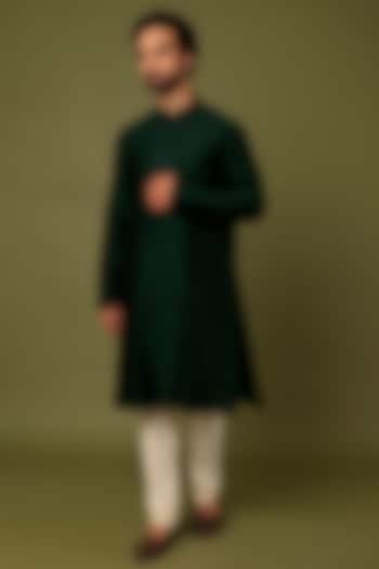 Bottle Green Pure Chanderi Machine Thread Embroidered Kurta Set by ALOUKIK at Pernia's Pop Up Shop