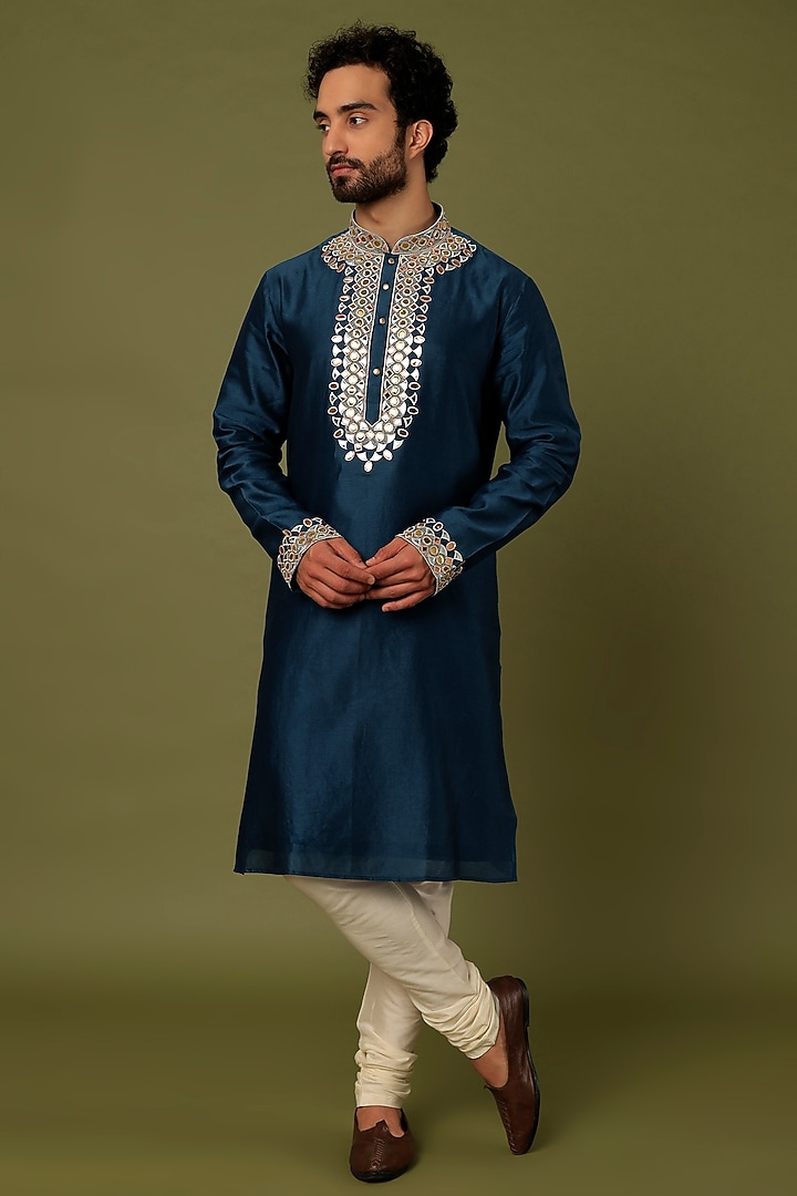 Blue Embroidered Kurta Set by ALOUKIK at Pernia's Pop Up Shop