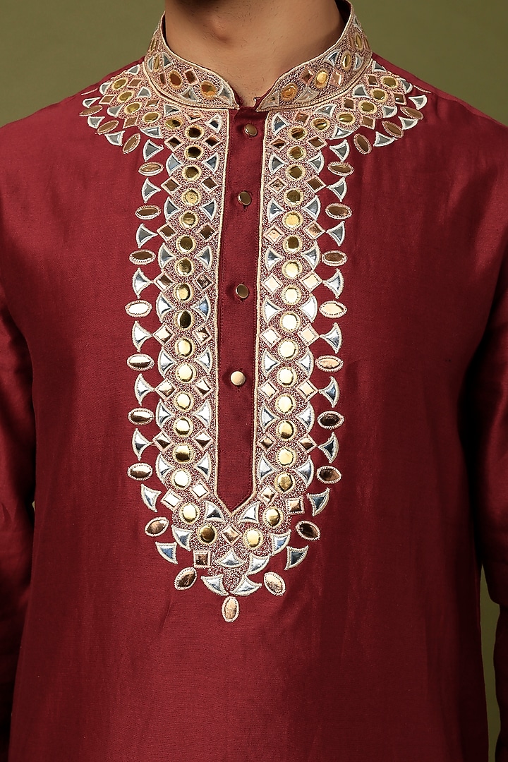 Red Chanderi Embroidered Kurta Set by ALOUKIK at Pernia's Pop Up Shop