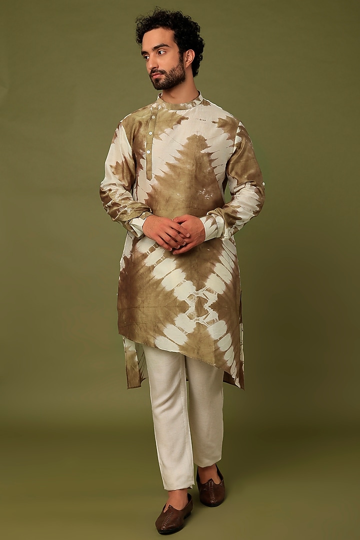 Brown Tie-Dyed Short Kurta by SAMMOHAN at Pernia's Pop Up Shop