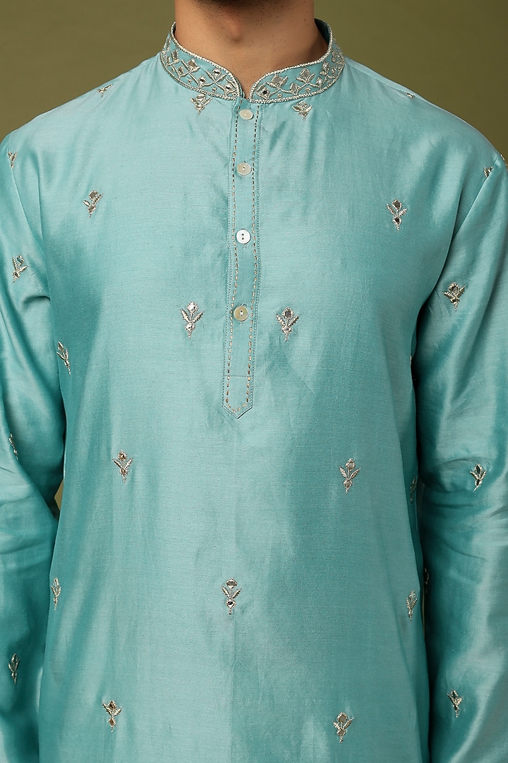 Blue Embroidered Kurta Set by ALOUKIK at Pernia's Pop Up Shop