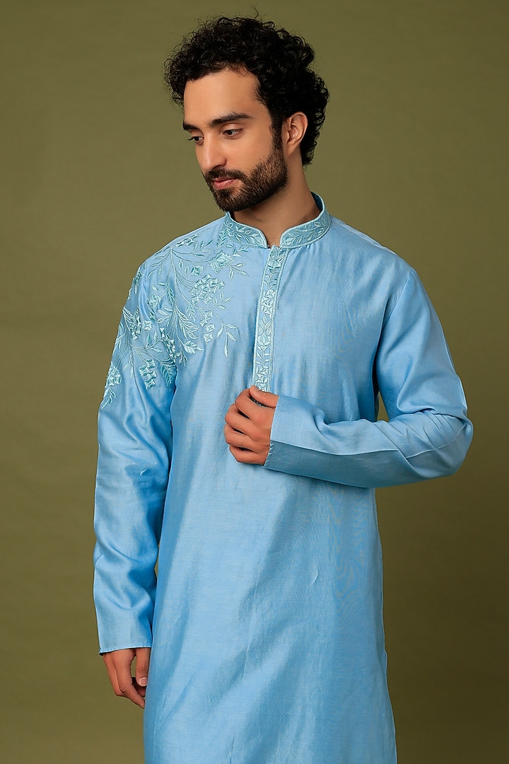 Blue Embroidered Kurta Set by ALOUKIK at Pernia's Pop Up Shop