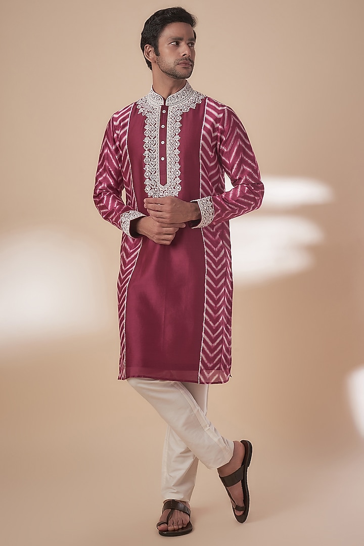 Maroon Chanderi Tie-Dye & Hand Embroidered Kurta Set by SAMMOHAN at Pernia's Pop Up Shop