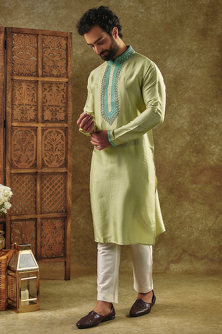 Pista Green Tussar Abla Embroidered Kurta Set by SAMMOHAN