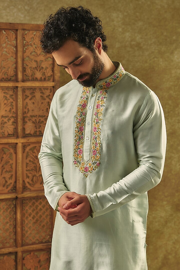 Mint Green Tussar Resham Embroidered Handcrafted Kurta Set by SAMMOHAN at Pernia's Pop Up Shop