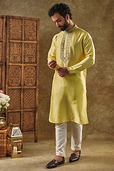 product-color-Yellow