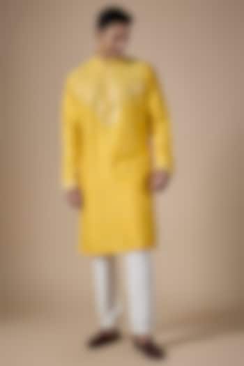 Yellow Silk Kurta Set by SAMMOHAN at Pernia's Pop Up Shop