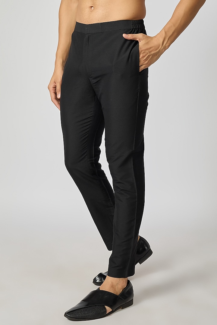Black Chanderi Cutdana Embroidered Groom Sherwani Set by SAMMOHAN at Pernia's Pop Up Shop