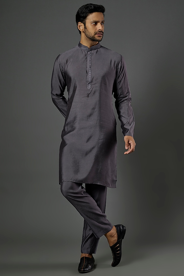 Grey Embroidered kurta Set by ALOUKIK at Pernia's Pop Up Shop
