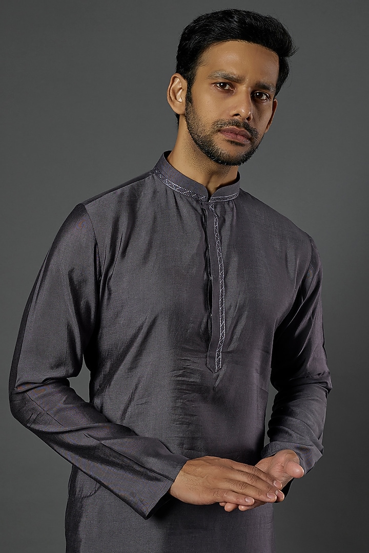 Grey Embroidered kurta Set by ALOUKIK at Pernia's Pop Up Shop