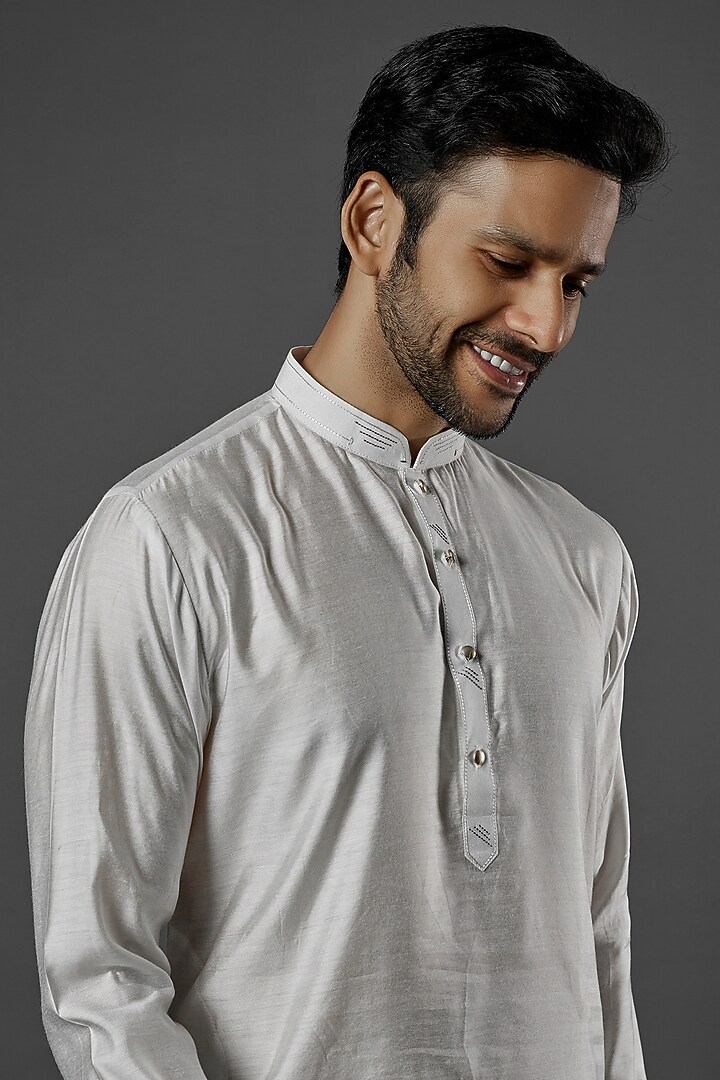 White Silk Cotton Embroidered Kurta Set by ALOUKIK at Pernia's Pop Up Shop