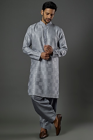 Grey Machine Embroidered kurta Set by ALOUKIK