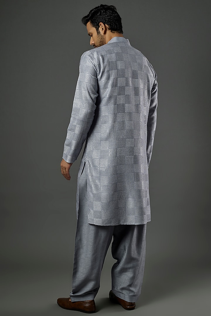 Grey Machine Embroidered kurta Set by ALOUKIK at Pernia's Pop Up Shop