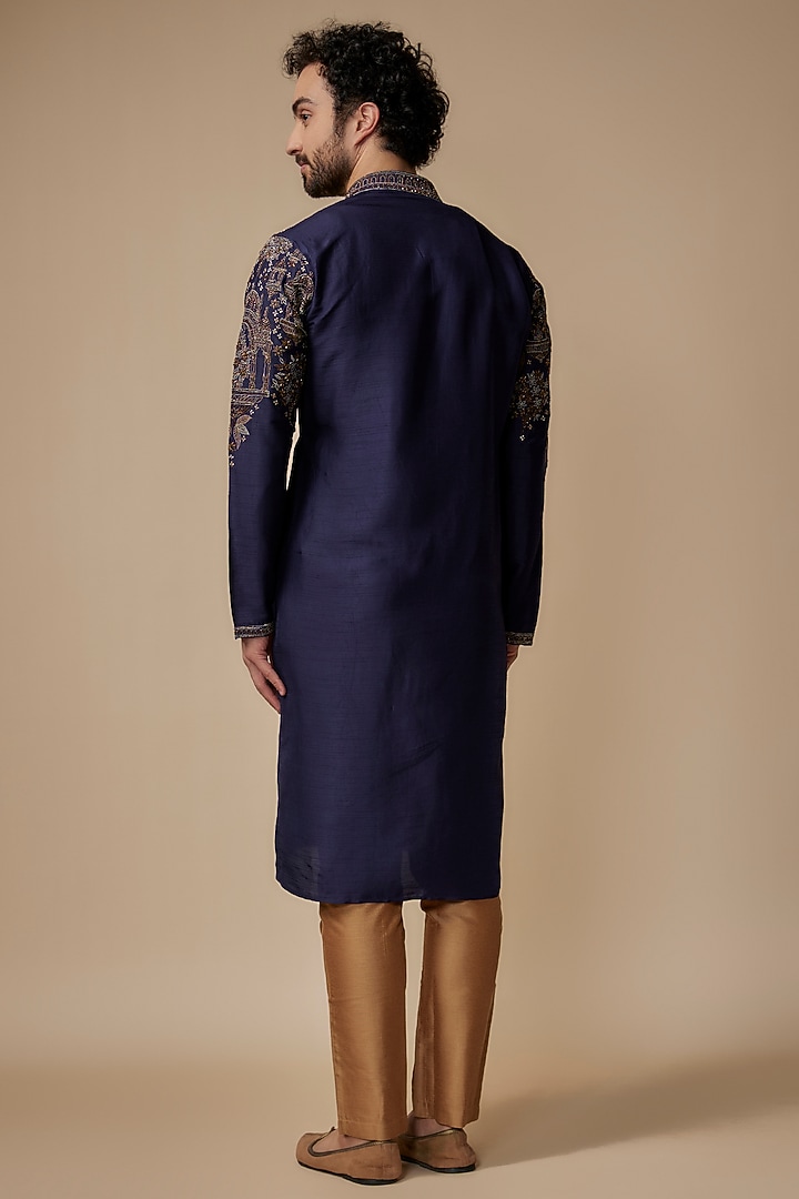 Blue Tussar Resham Thread Work Kurta Set by SAMMOHAN at Pernia's Pop Up Shop