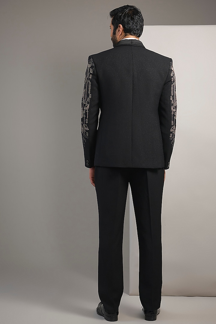 Black Suiting Resham Thread Embroidered Tuxedo Set by SAMMOHAN at Pernia's Pop Up Shop