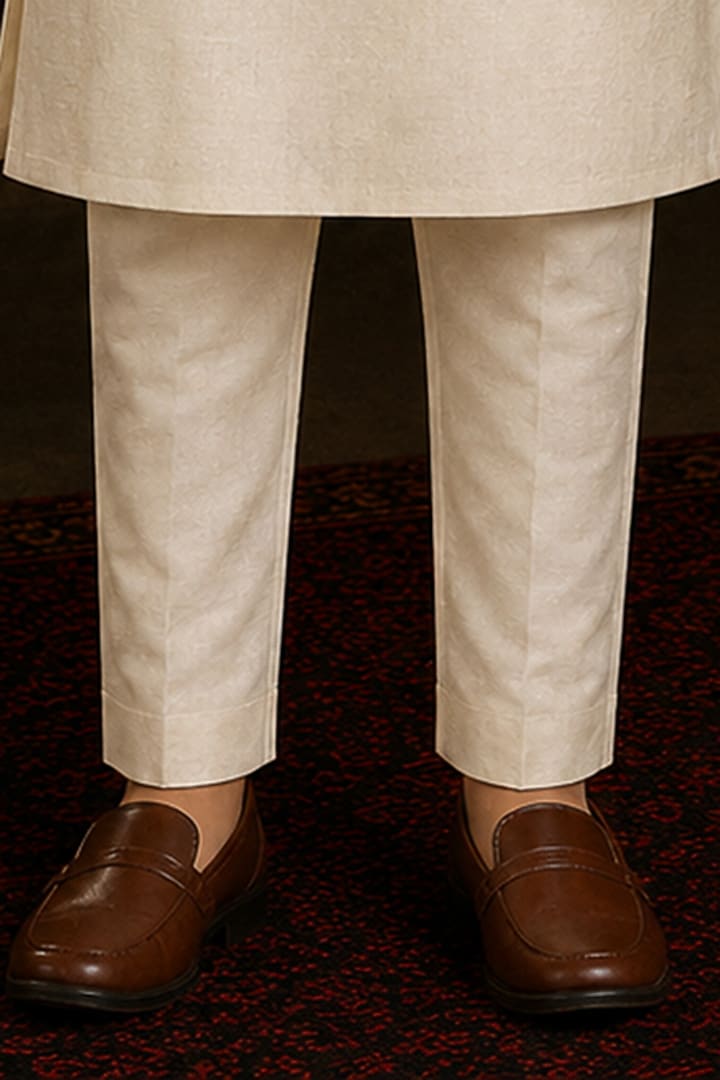 Ivory Raw Silk Resham Embroidered Bundi Jacket Set For Boys by Sammohan Kids at Pernia's Pop Up Shop