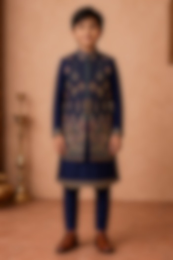 Blue Raw Silk Resham Embroidered Bundi Jacket Set For Boys by Sammohan Kids at Pernia's Pop Up Shop