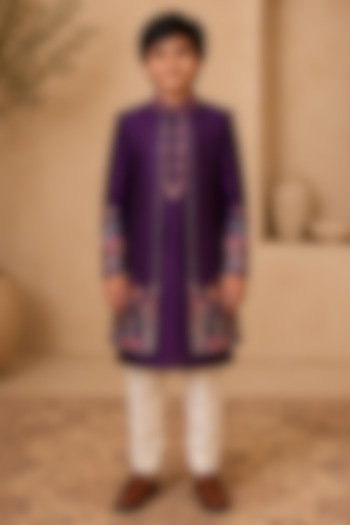 Purple Raw Silk Resham Embroidered Indowestern Set For Boys by Sammohan Kids at Pernia's Pop Up Shop