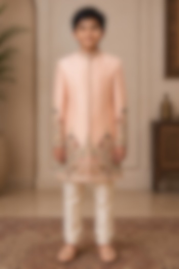 Peach Raw Silk Resham Embroidered Indowestern Set For Boys by Sammohan Kids at Pernia's Pop Up Shop
