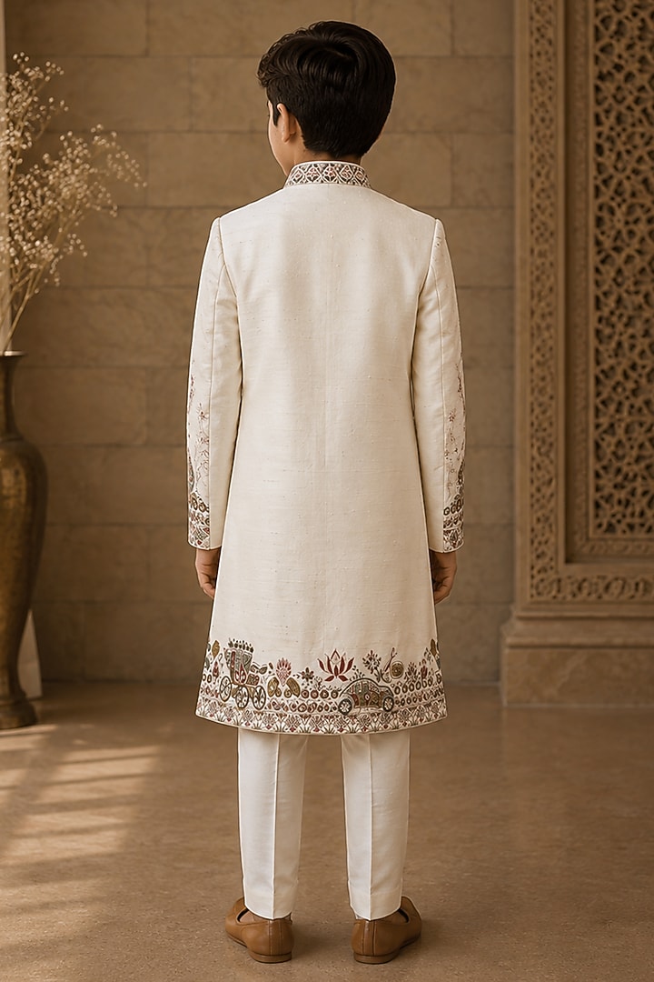 Ivory Raw Silk Resham Embroidered Sherwani Set For Boys by Sammohan Kids at Pernia's Pop Up Shop