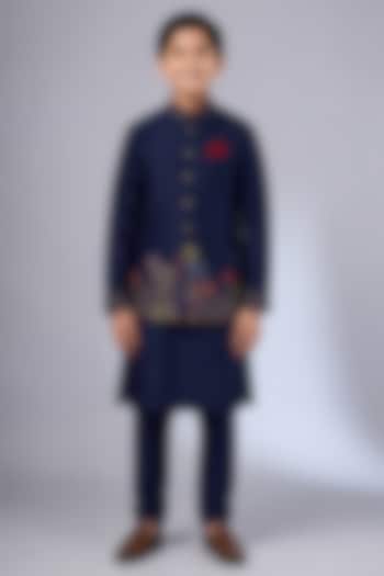 Blue Tussar Resham Embroidered Bundi Jacket Set For Boys by Sammohan Kids at Pernia's Pop Up Shop