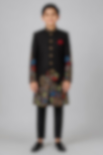Black Tussar Hand & Machine Embroidered Sherwani Set For Boys by Sammohan Kids at Pernia's Pop Up Shop