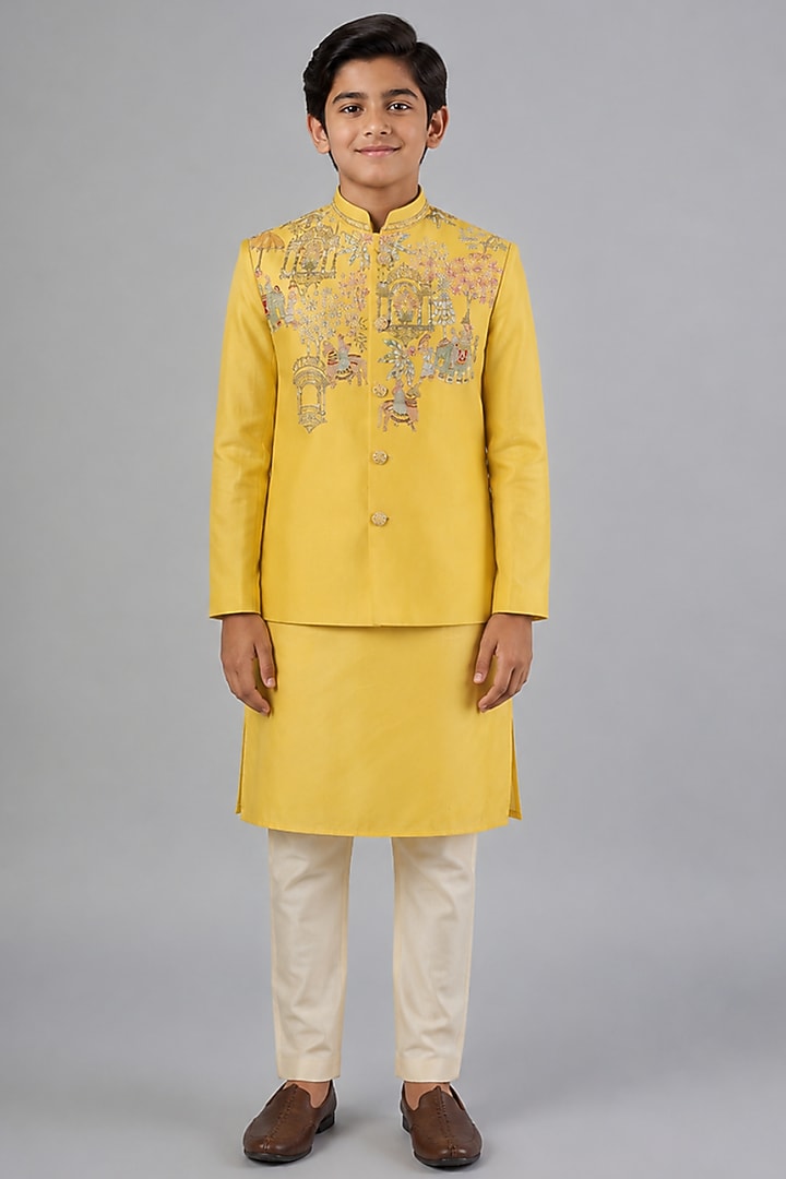 Yellow Tussar Resham Embroidered Bundi Jacket Set For Boys by Sammohan Kids at Pernia's Pop Up Shop