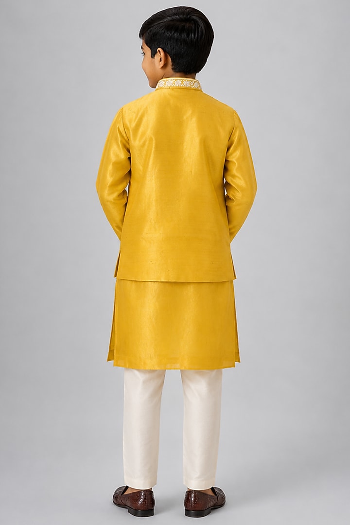 Yellow Tussar Resham Embroidered Bundi Jacket Set For Boys by Sammohan Kids at Pernia's Pop Up Shop