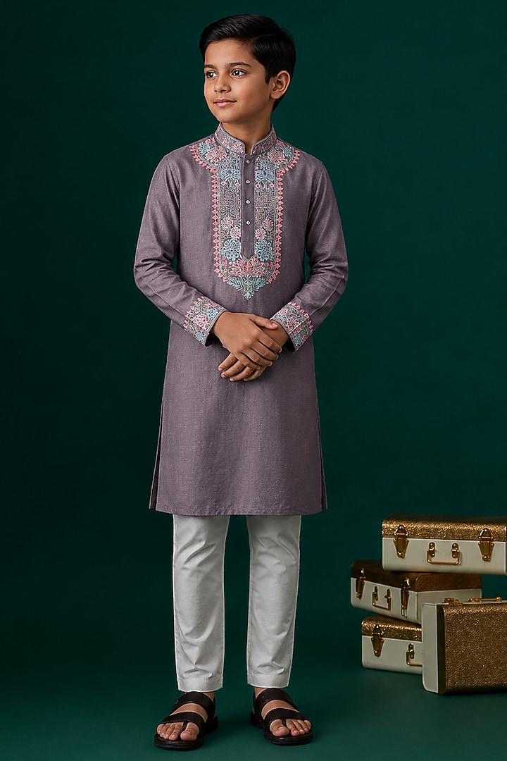 Grey Tussar Embroidered Kurta Set For Boys by Sammohan Kids at Pernia's Pop Up Shop