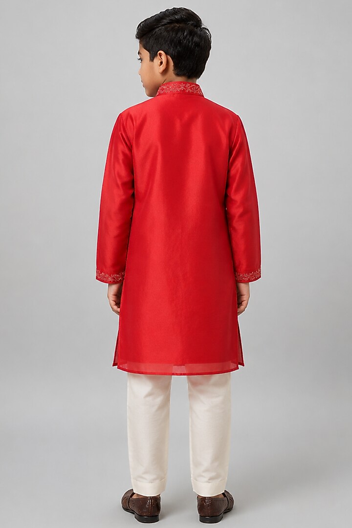 Red Tussar Resham Embroidered Kurta Set For Boys by Sammohan Kids at Pernia's Pop Up Shop