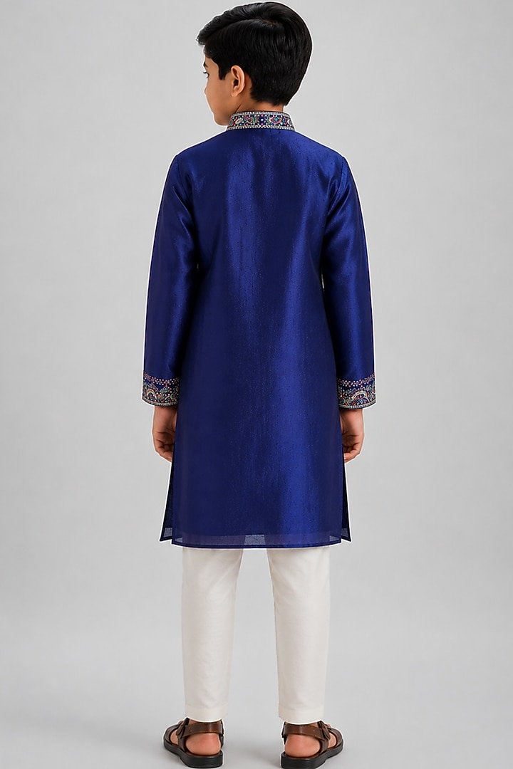 Blue Tussar Resham Embroidered Kurta Set For Boys by Sammohan Kids at Pernia's Pop Up Shop