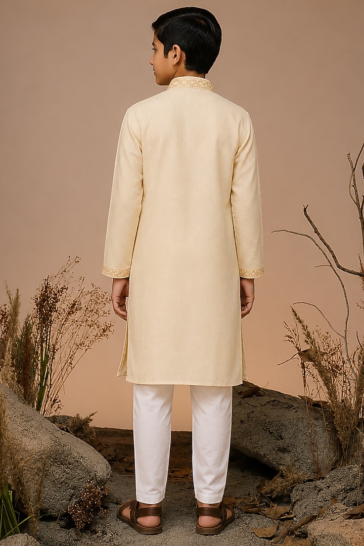Beige Tussar Thread & Resham Work Kurta Set For Boys by Sammohan Kids at Pernia's Pop Up Shop