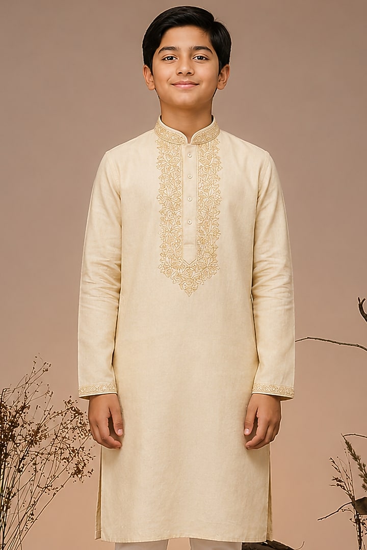 Beige Tussar Thread & Resham Work Kurta Set For Boys by Sammohan Kids at Pernia's Pop Up Shop