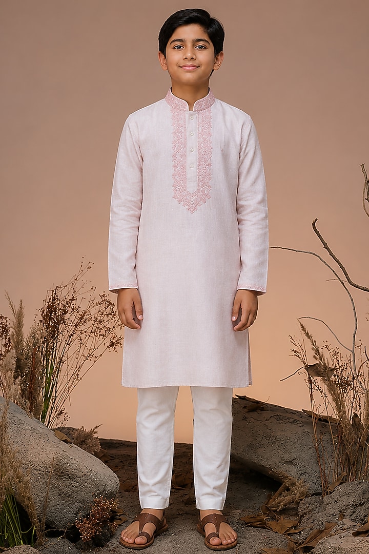 Pink Tussar Thread & Resham Work Kurta Set For Boys by Sammohan Kids at Pernia's Pop Up Shop