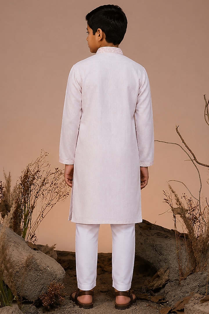Pink Tussar Thread & Resham Work Kurta Set For Boys by Sammohan Kids at Pernia's Pop Up Shop