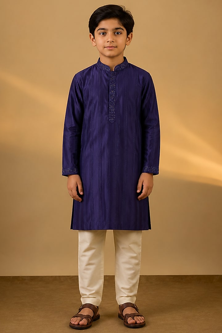 Blue Tussar Thread & Resham Work Kurta Set For Boys by Sammohan Kids at Pernia's Pop Up Shop