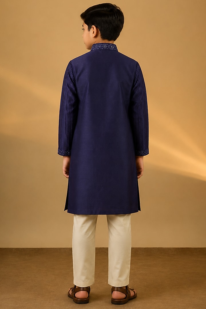 Blue Tussar Thread & Resham Work Kurta Set For Boys by Sammohan Kids at Pernia's Pop Up Shop